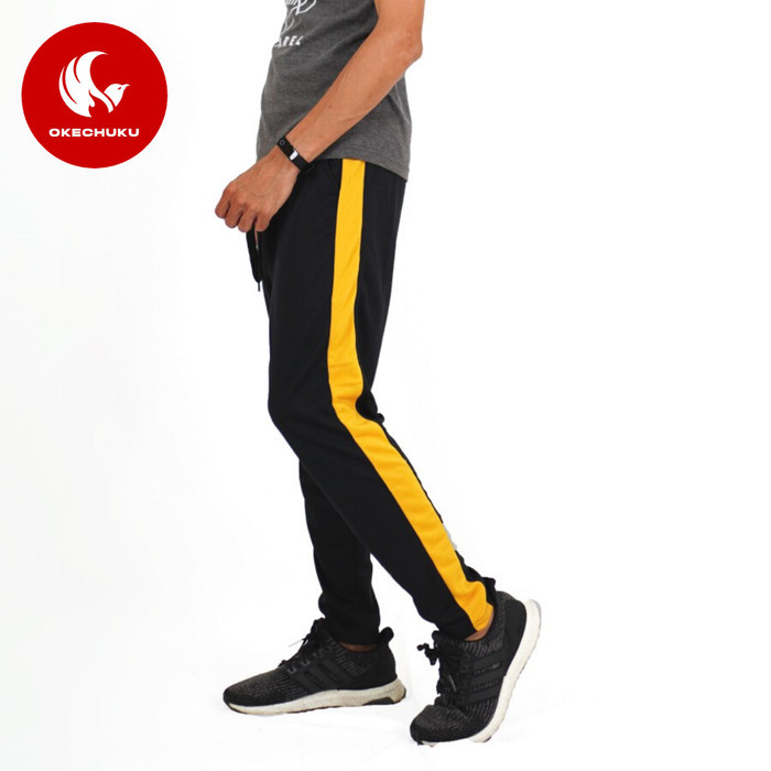 VARO Okechuku Celana Jogger Unisex Training Side List Olahraga - Hitam Kuning, S