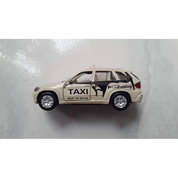 DIECAST LOOSE  SIKU  MERCEDES BMW X 5 48i  187 ORI
