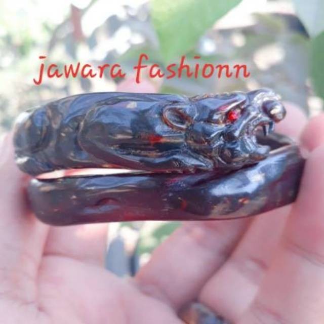 Gelang Akar Bahar Merah ukir macan