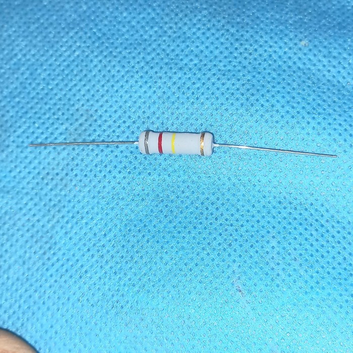 resistor R carbon film 820K 820 K 2watt 2 w watt WAT 2WAT ohm A