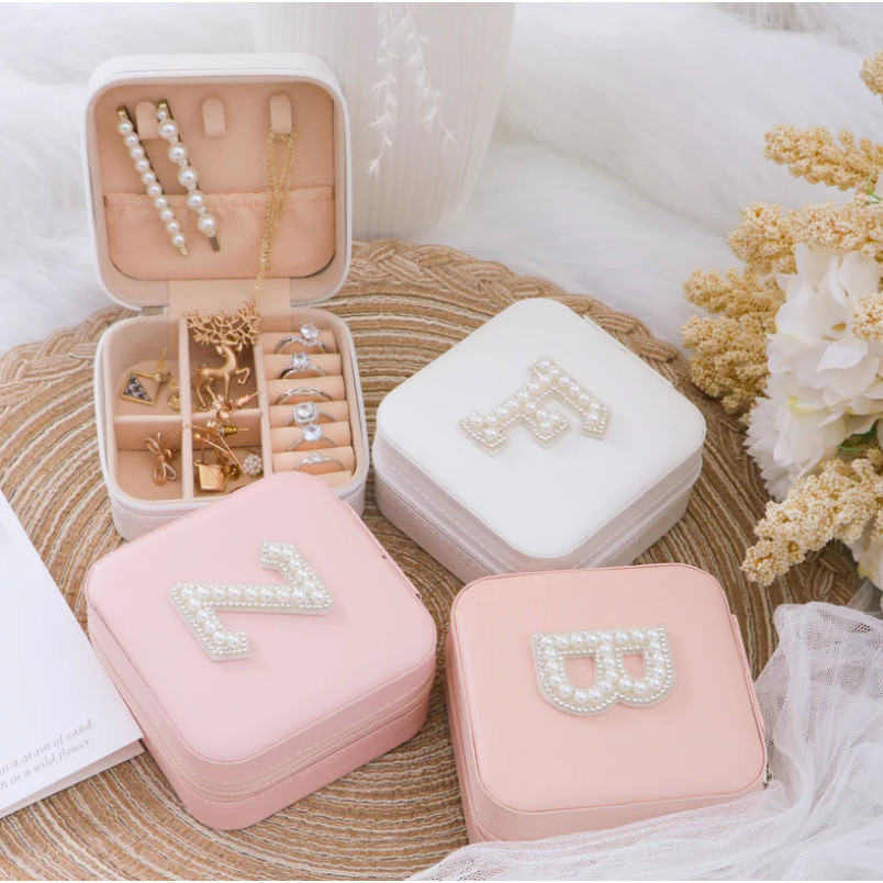 

Personalized Letter Bride Jewelry Box,Bridesmaid Jewelry Box,Bridal Party Gifts,Wedding Gifts,Travel Jewelry Case