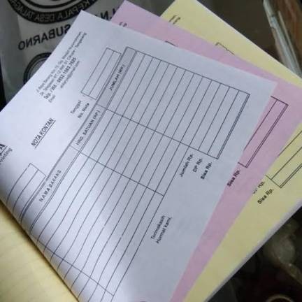 

cetak nota custom 3ply / 3 Rangkap 1 rim