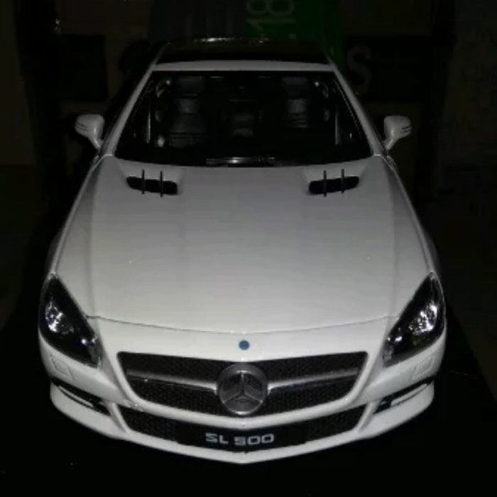 KY562 Mercedes-Benz SL 500 - Welly Nex Skala 18 - White - Sangat Langka