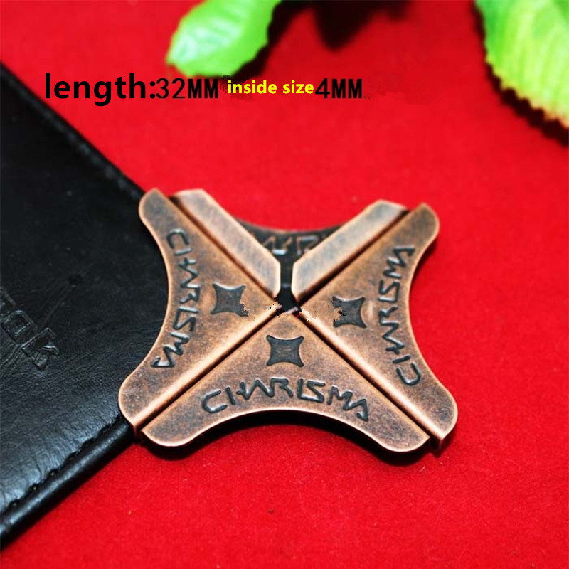 

Bronze Book Scrapbooking Albums Menus Corner Protectors Metal Corners For Books,Pattern Carved,32*32*4mm,fit 4mm,4Pcs