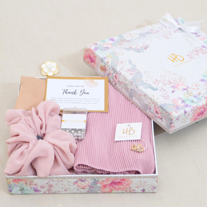 

[New Arrival] Exclusive Box Pashmina Plisket Hampers Hadiah Gift Kado Ulang Tahun