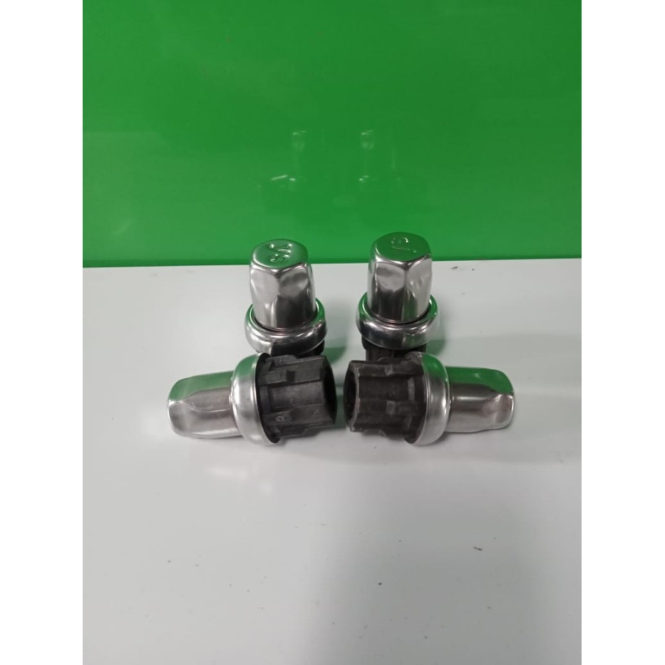 Adjuster pipa 1,5'' / kaki meja stainless