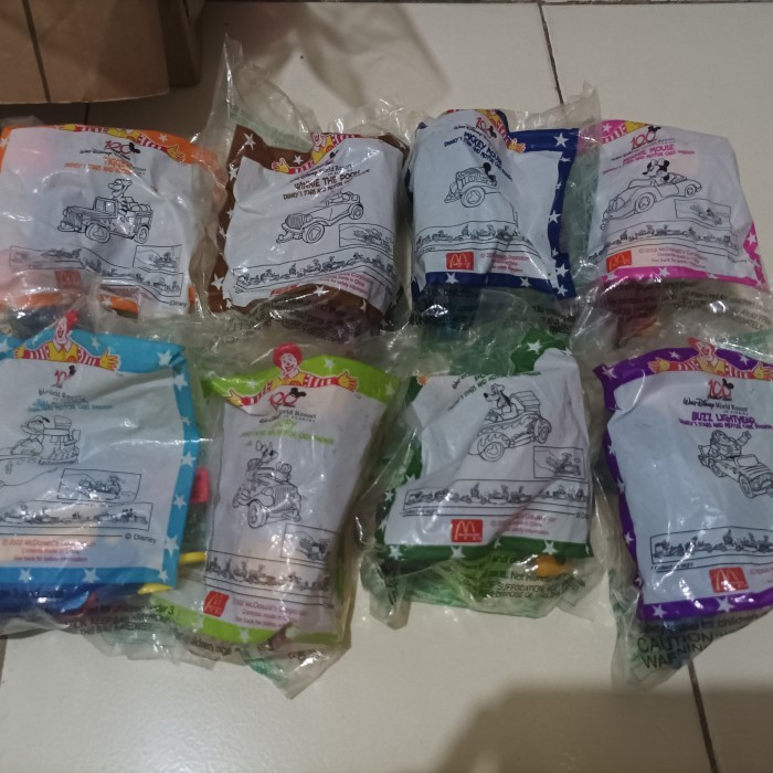 KY562 Walt Disney 100 Years of Magic World Resort Happy Meal Mc Donalds SET
