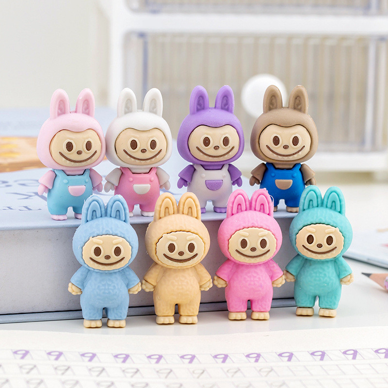 

VIRAL PENGHAPUS BIKIN MOOD BELAJAR MAKIN HAPPY! / PENGHAPUS MOTIF KARTUN LABUBU 1 SET ISI 4 PCS / PENGHAPUS BOX MIKA BENING