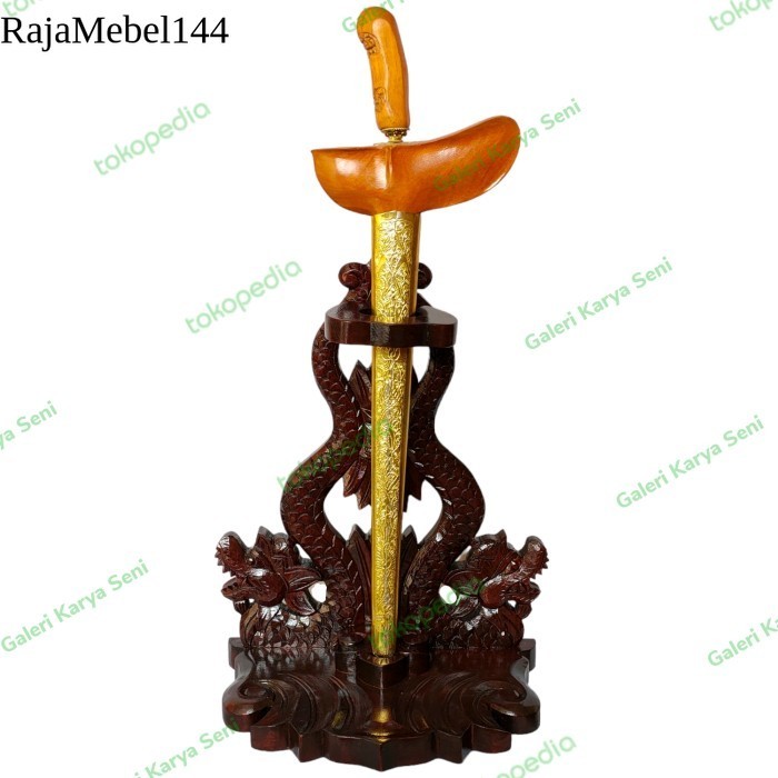 

Jagrak Stand Duduk Keris Isi 1 Ukiran Naga Kembar Plitur Coklat Antik antik