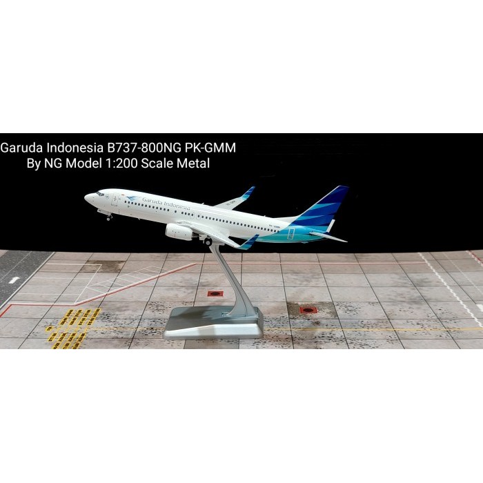 Miniatur Pesawat Terbang Garuda Indonesia B737-800NG PK-GMM  NG Model 1:200  Metal Diecast Aircraft