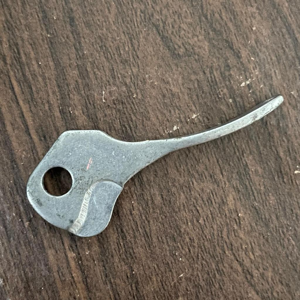 Engkol Sepatu Mesin Jahit Tradisional Manual P/N30 / Angkatan Sepatu Mesin Jahit Tradisional/ Klasik