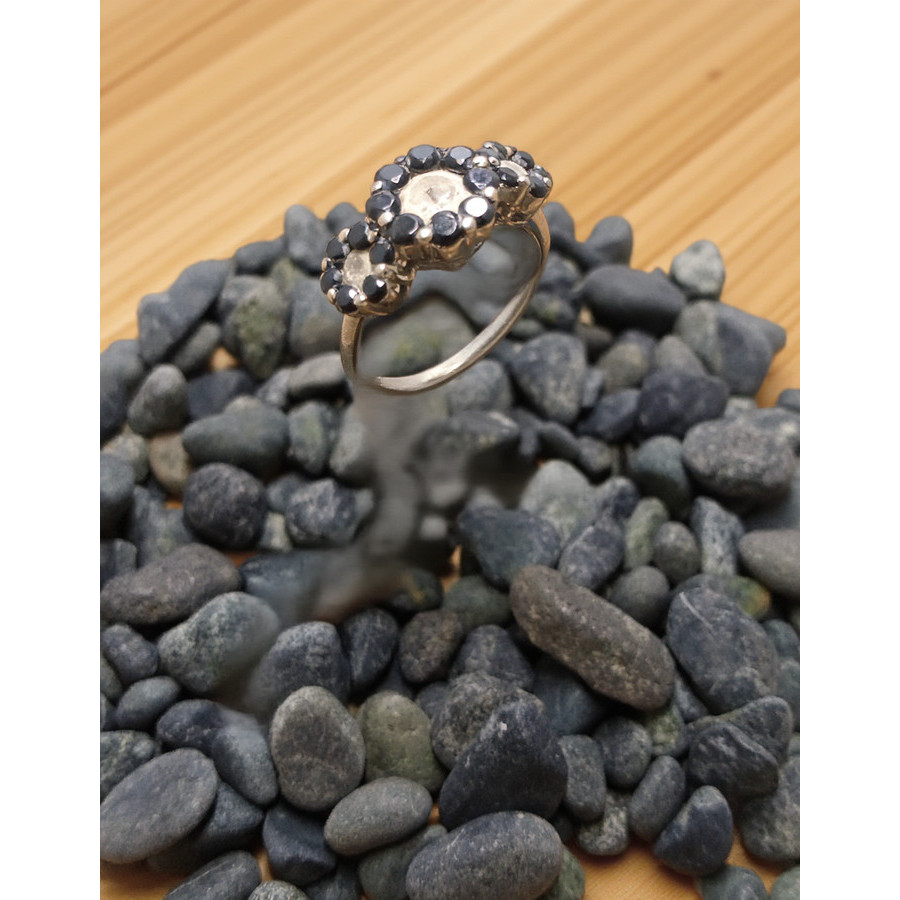 Cincin Perak Wanita S925 Motif Bunga Ganda Batu Hitam