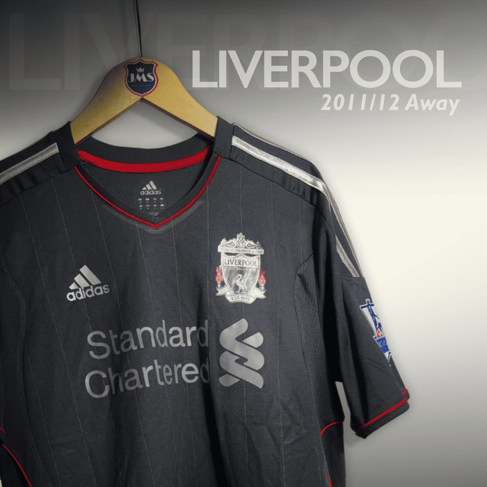 2011-12 LIVERPOOL AWAY SHIRT SUAREZ #7