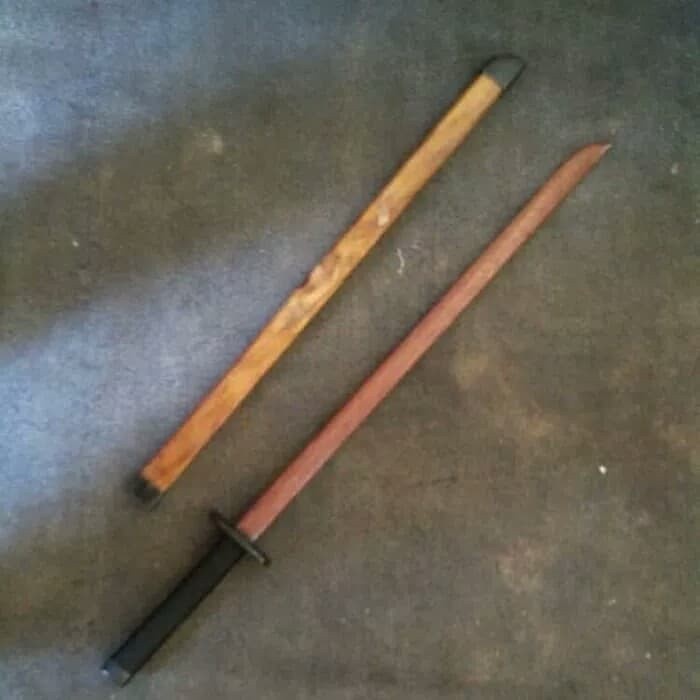 mainan pedang kayu type samurai katana plus sarung