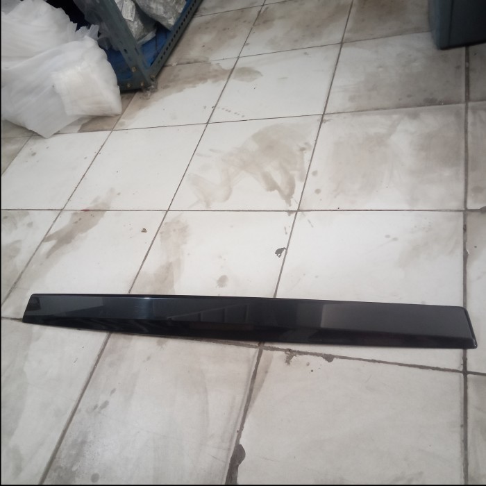 Garnish Bagasi/ Trunklid Toyota Avanza 2013BERKUALITAS