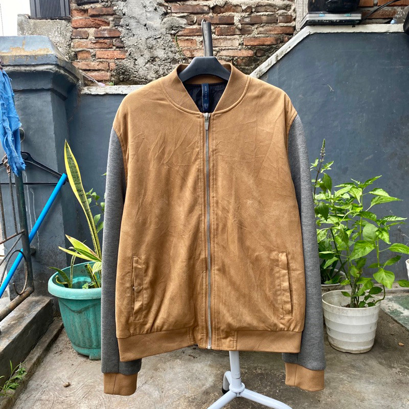 [Termurah] Zara Man Bomber Suede Jacket Preloved Original Good Condition Best Seller