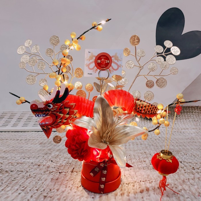 

Hampers Bunga Imlek CAISEN - Vas Set Bunga CNY Dekorasi Pajangan GB046 - GB045-NAGA