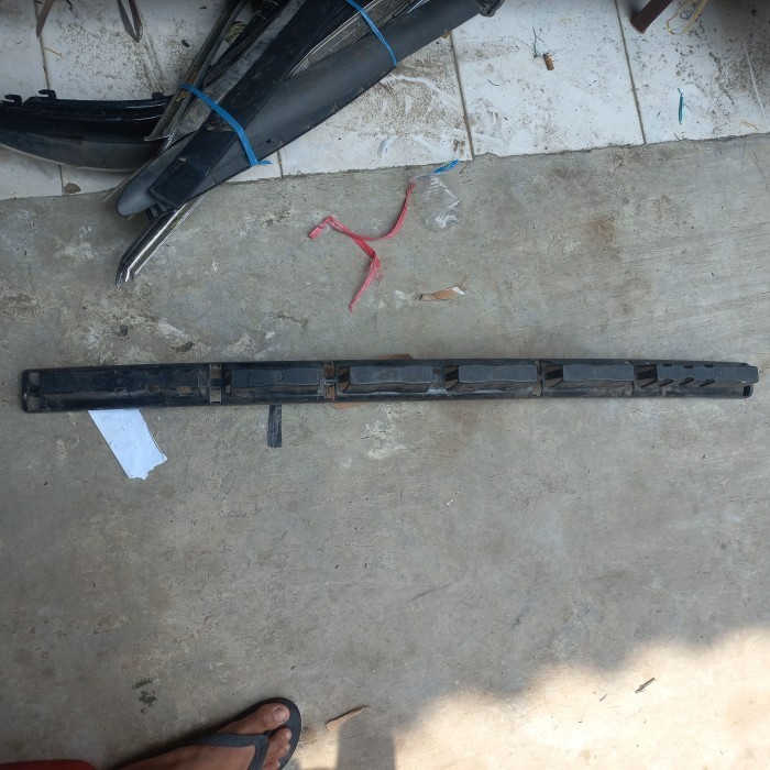 Penguat /breket Bemper depan Swift 72395-63J0