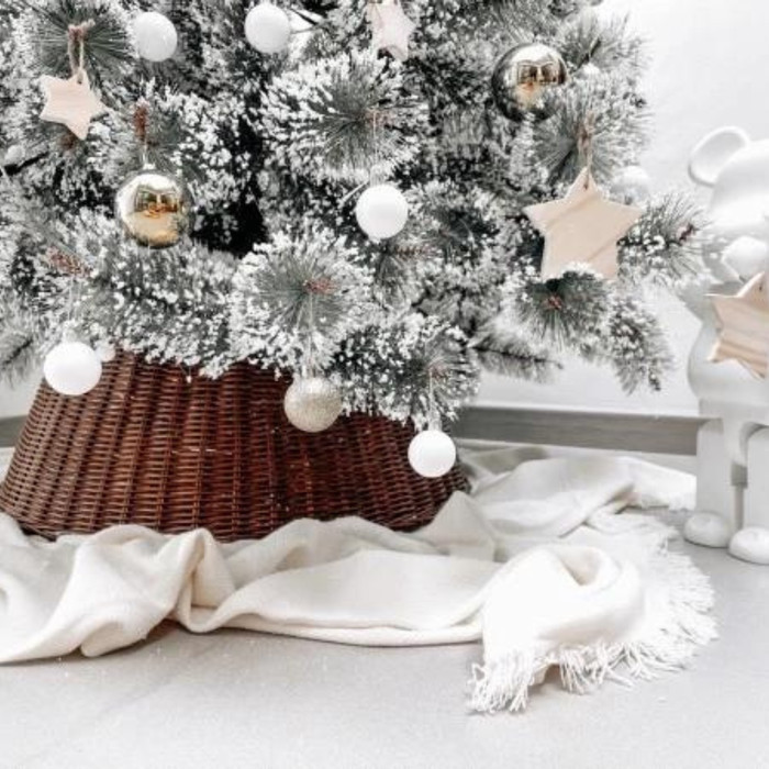 

christmas tree collar rotan alas pohon natal kaki-kaki pohon natal - natural pernis