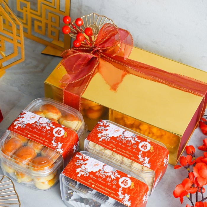 

Hampers deluxe imlek / parcel sincia / nastar wisman / star cheese - Gold