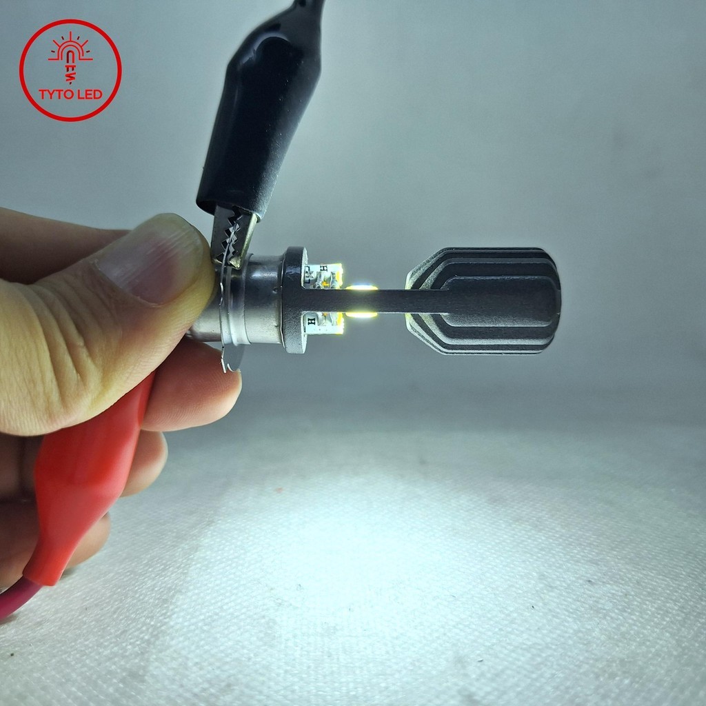 Unik Lampu Utama Motor M2A Soket H5 8Watt Dual Beam - Tyto