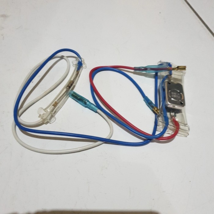 DEFROS FUSE KULKAS 2 PINTU DEFROS PIUS