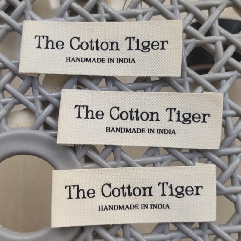 

500PCS Organic Cotton Cloth Label Custom 2 * 6 cm Handmade in India End fold Natural white coton Garment Labels