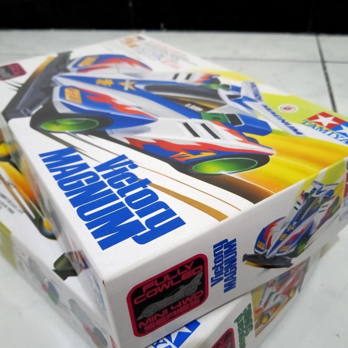 Tamiya original Victory Magnum x Vanguard Sonic