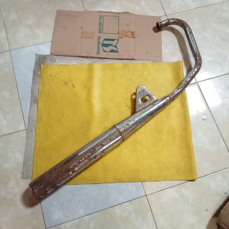 knalpot Honda gl100 gl125 NOS