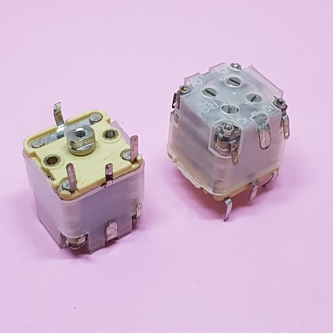 VARCO Radio AM FM. Variable Capacitor