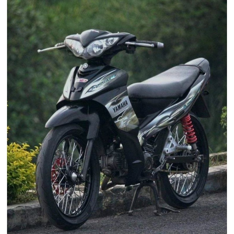 striping lis stiker standar ori Jupiter z Burhan 2008 hitam silver stiker ori Jupiter z cw 2008