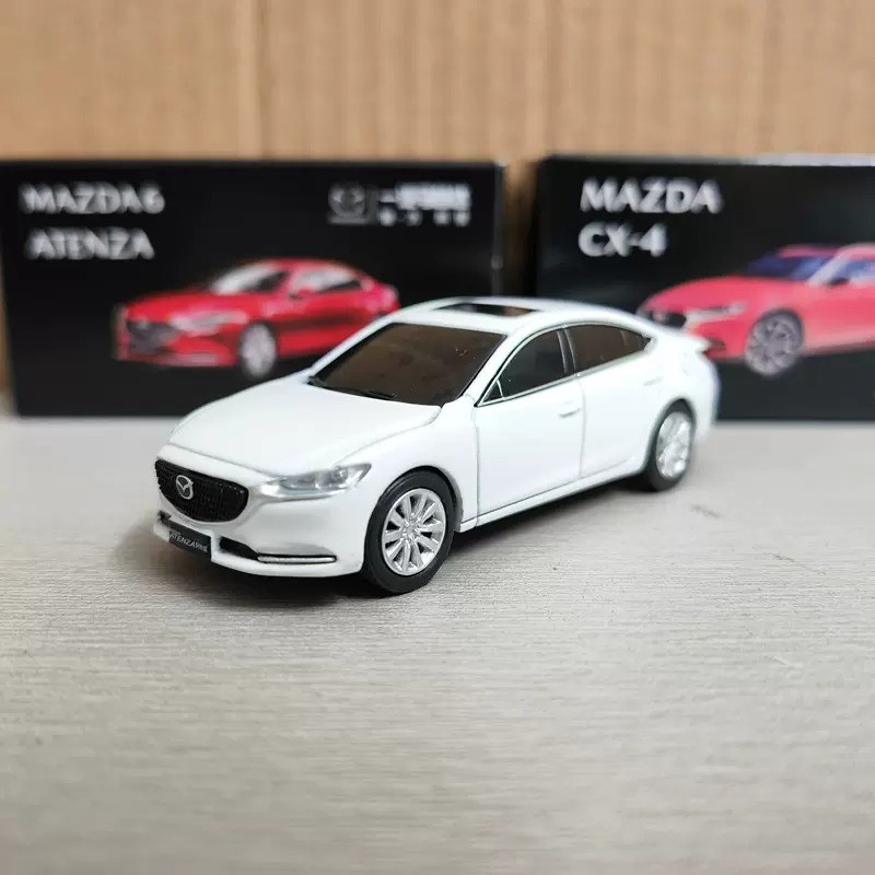 1:64 Scale Mazda 6 Simulation 2020 MAZDA 6 ATENZA Alloy Car Model Diecast Toy Collectible Souvenir B