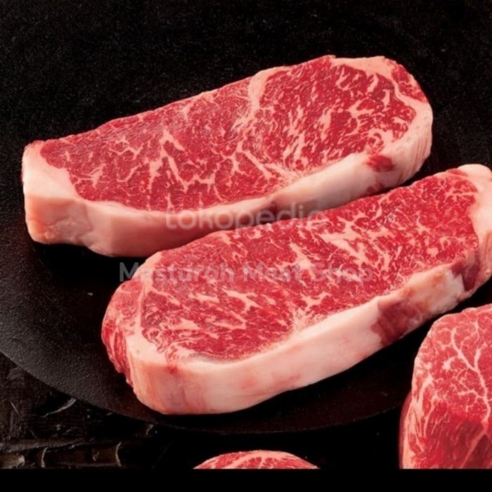 

Beef Sirloin Wagyu AUS MB 3+ up