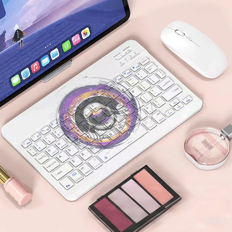 Magic Black Hole astronaut cute and convenient white simple tablet Bluetooth keyboard and mouse