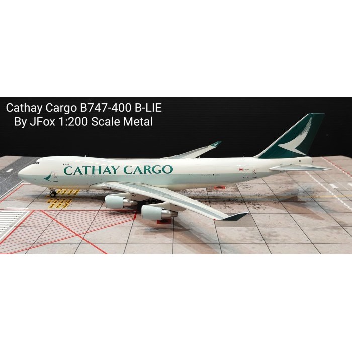 Miniatur Pesawat Terbang Cathay Cargo B747-400 B-LIE  Jfox 1:200  Metal Diecast Aircraft