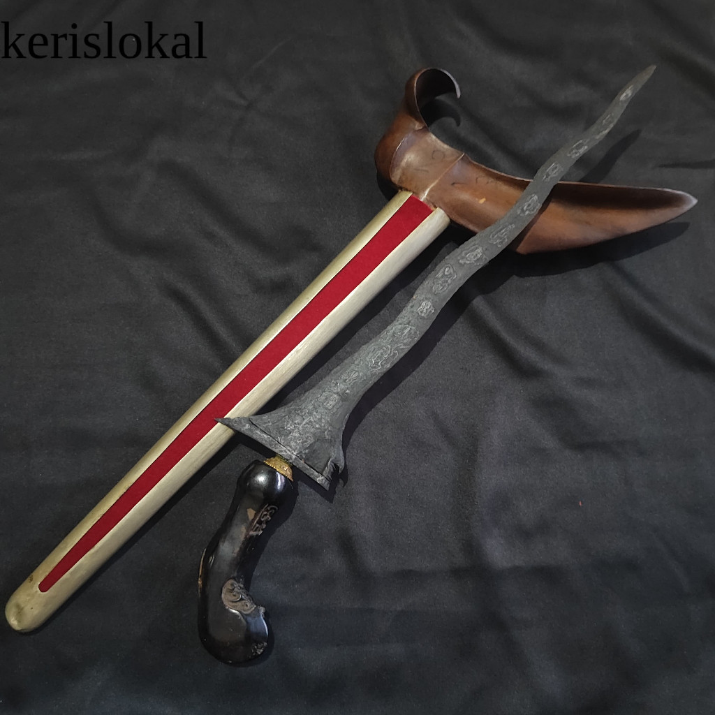 Keris Carubuk Sepuh Pamor Melati Sinebar Tangguh Mojopahit - Pajajaran KL8