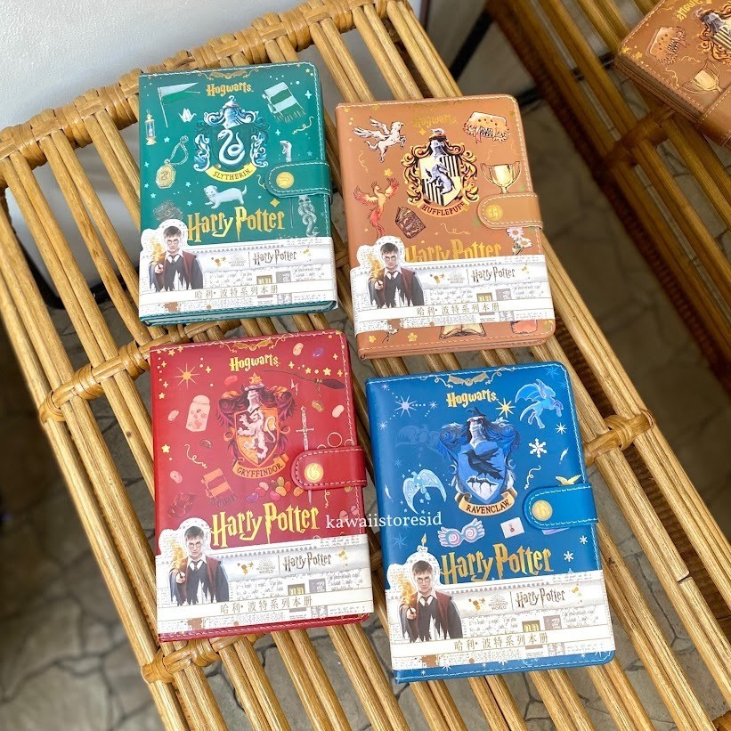 

Binder Doff Buku Catatan Map Marauder Peta Karakter Ravenclaw Slytherin Gryffindor Hufflepuff Perlengkapan Sekolah Kantor Unik Lucu Gift Hadiah Kado