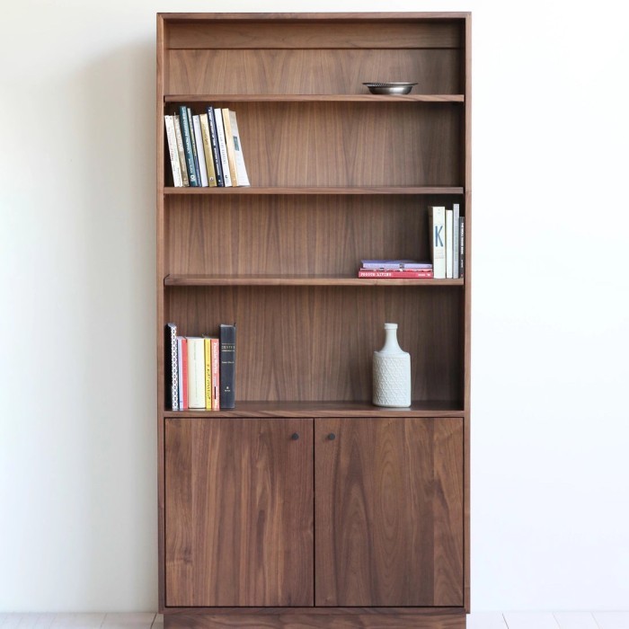 Lemari buku kayu jati minimalis  / rak buku kayu