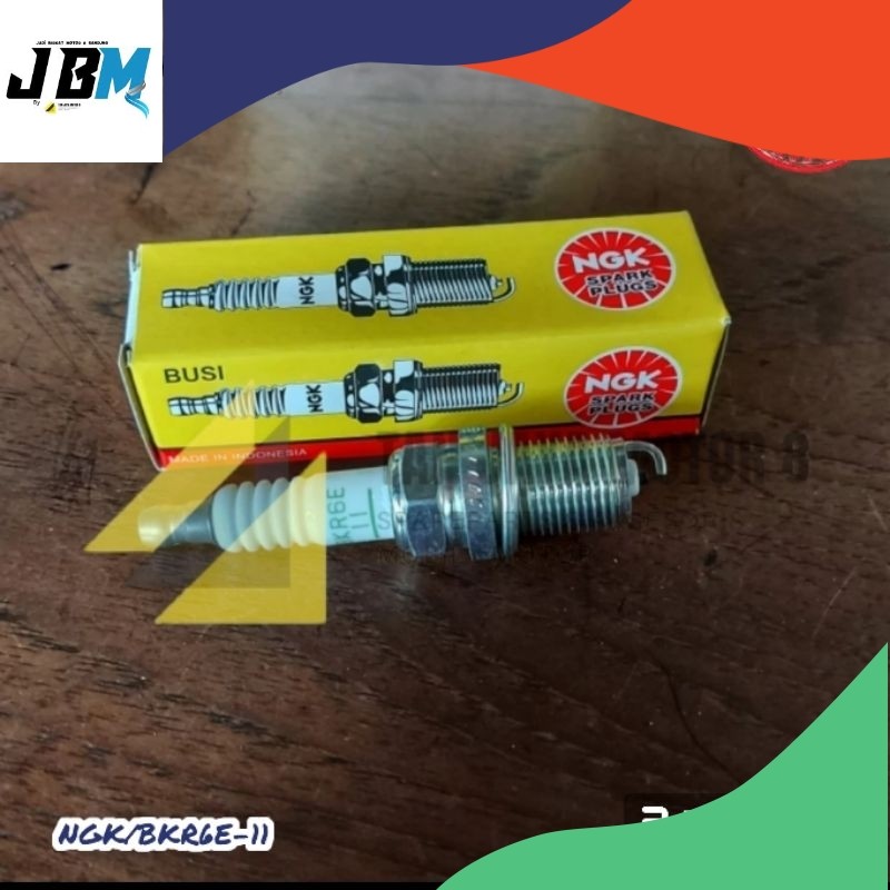 BUSI MOBIL MERK NGK/BKR6E-11