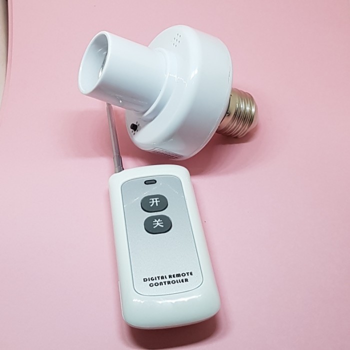 Fitting Multi Remote Control 433MHz 220V Bulb Holder E27 Remote Lampu