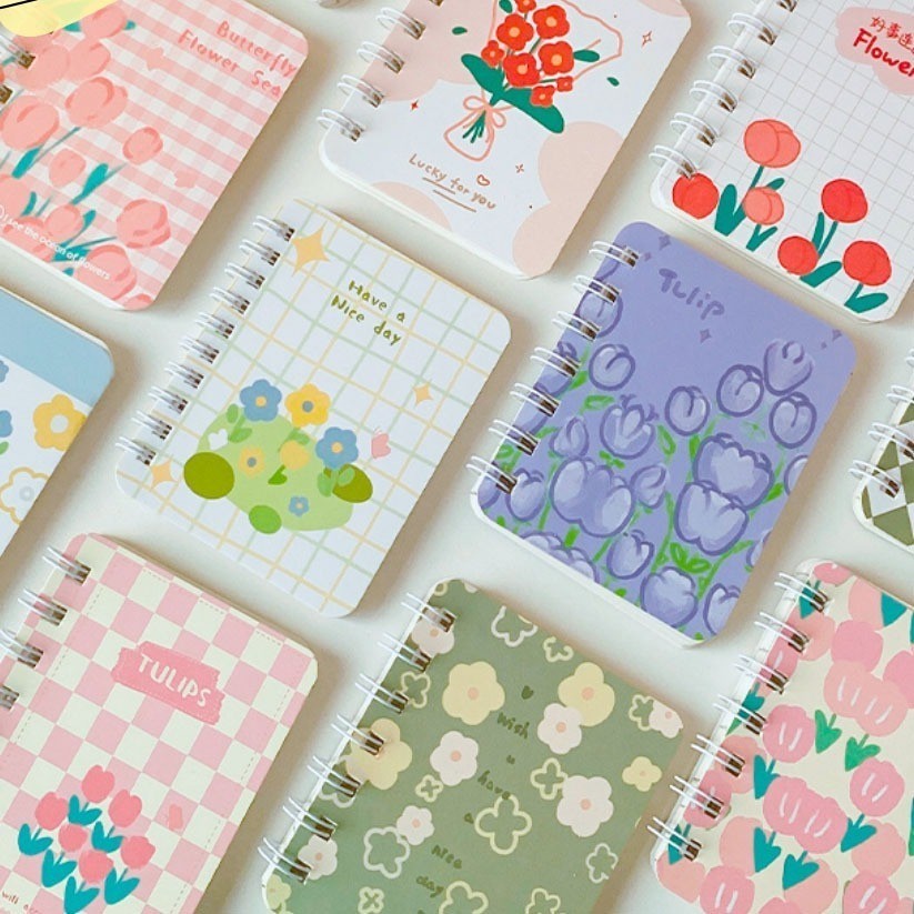

4Pcs Mini Notebook Set Buku A7 Aesthetic Spiral Notebook Lucu Korea Perintilan Sekolah Lucu Cute Portable Notepad Small Diary Planner barang aesthetic