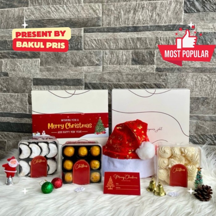 

Hampers kue kering natal isi 4 Christmas Hampers 2024 Gift Natal Ready - Duo Couple 1