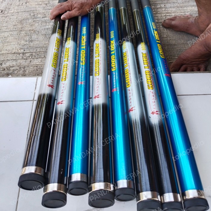 Tegek khusus Bendera 15 meter kaku, joran pancing kuat - 7 meter