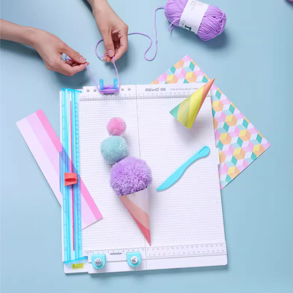 

KW-trio 13095 Paper Trimmer Scoring Board 7 in 1 Craft Paper Cutter Blades Scoring Tool with Paper Folding for Making Photo