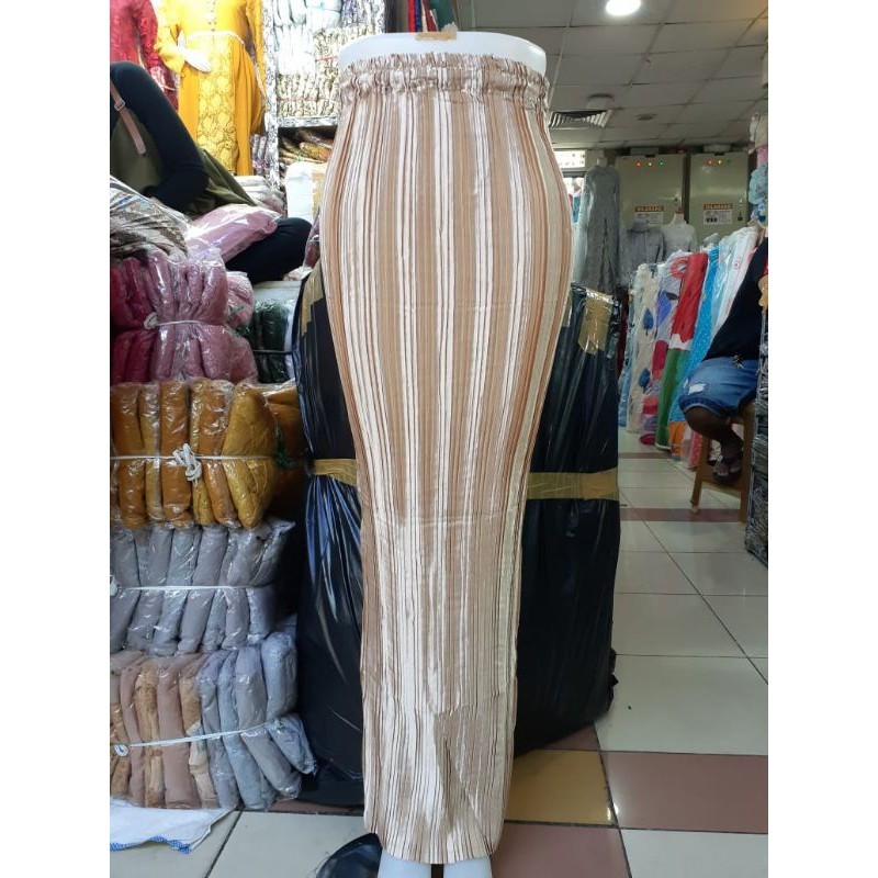 Dewi • ROK PLISKET POLOS / ROK JADI JUMBO / ROK KEBAYA POLOS / BAHAN SATIN VELVET / ROK KEBAYA JUMBO