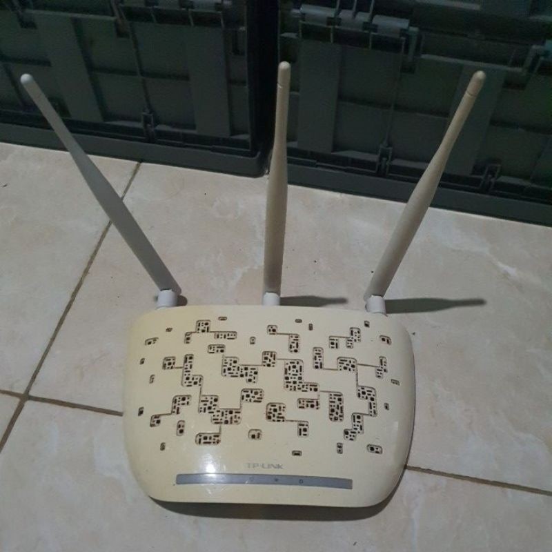 Tplink 300mbps model TL - WA901ND AP