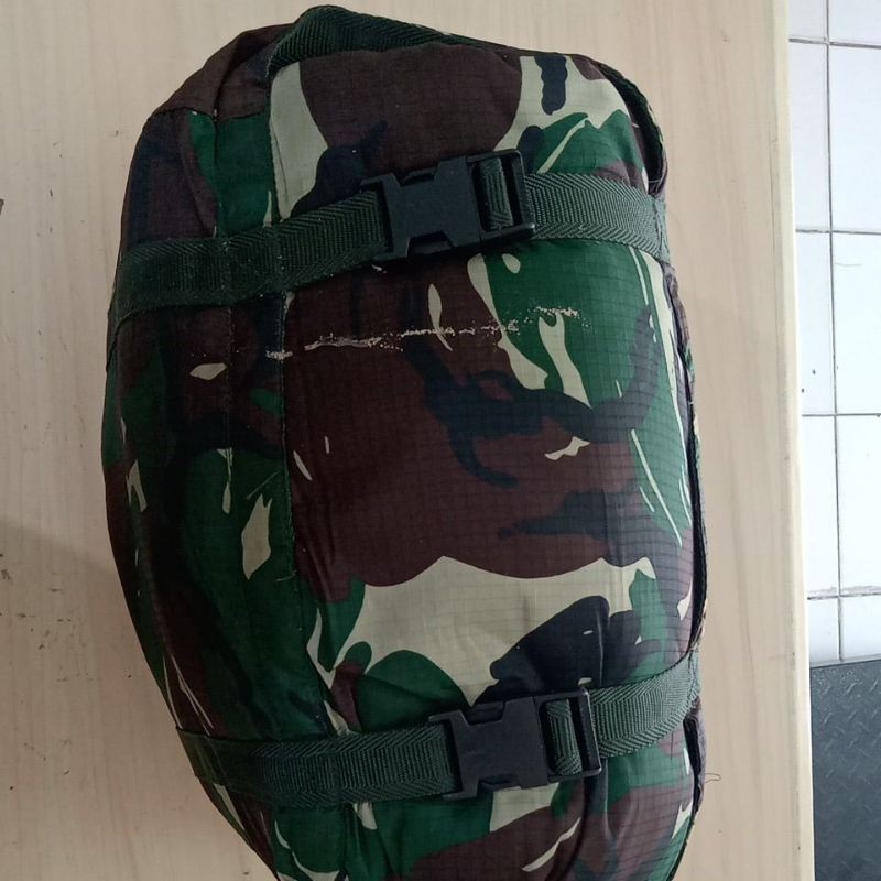 SLEEPING BAG LORENG JATAH TNI ORIGINAL - SLEEPING BAG LORENG JATAH