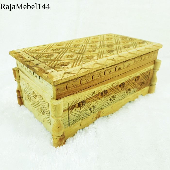 

Kotak Perhiasan Ukir Kayu Jati Warna Natural Tanpa Finishing free ongkir