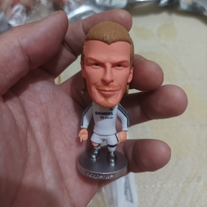 KY562 Beckham Madrid Soccerwe figure