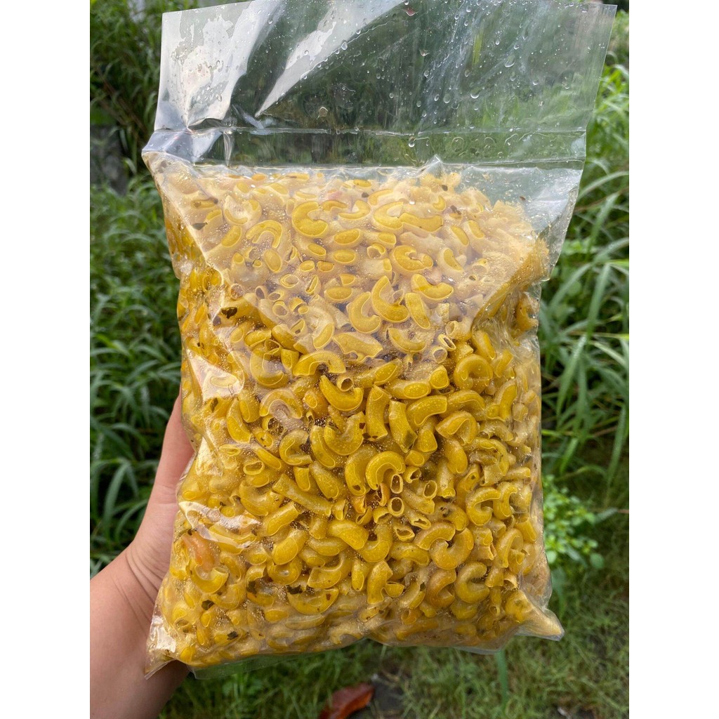 

500 GRAM MAKARONI CIKRUH FULL BUMBU DAUN JERUK GURIH RENYAH TIDAK ALOT